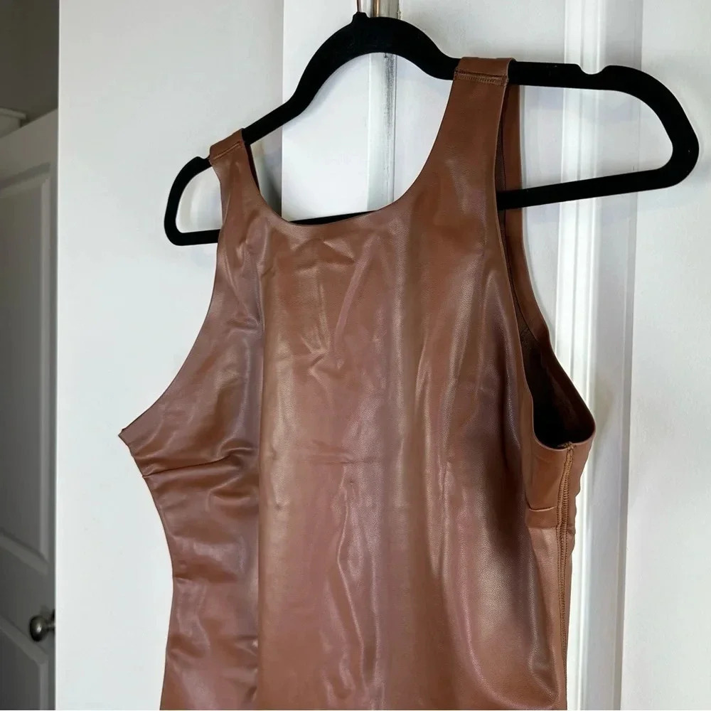 NEW Pinsy Shapewear Brown Faux Leather Bodysuit XL NWT Minimalist Neutral - Picture 7 of 9